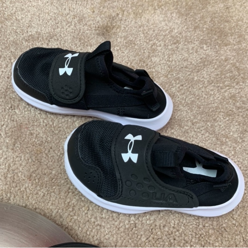 Under Armour size 7k toddler shoes